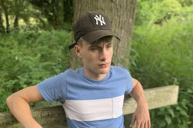 Lewis Roberts, 18, was certified dead after he was hit by a van but miraculously started breathing on his own again. (Reach)