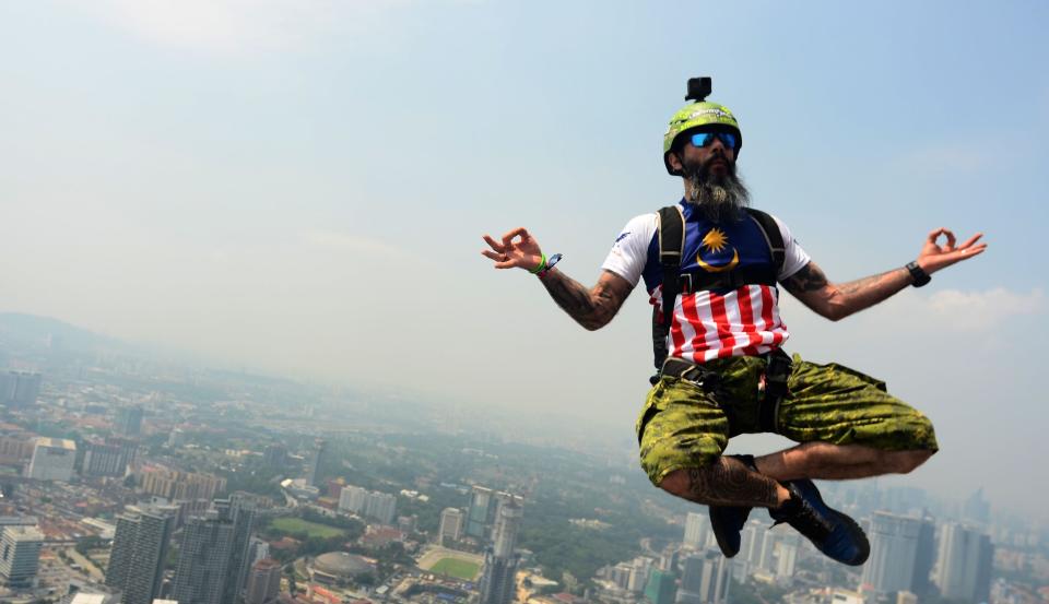 Pictures of the Week: Thrill seekers