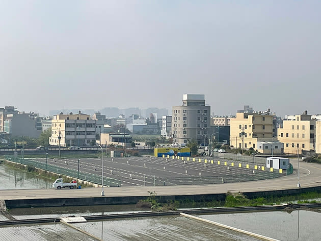 鹿峰夜市鄰近許多知名旅遊景點，白天旅遊、傍晚迺夜市、享用夜市美食。/ 鹿峰夜市提供