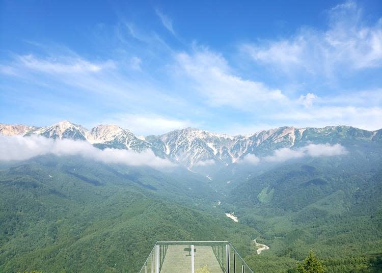 ▲從白馬岩岳Mountain Resort的展望露臺「HAKUBA MOUNTAIN HARBOR」看出去的景色