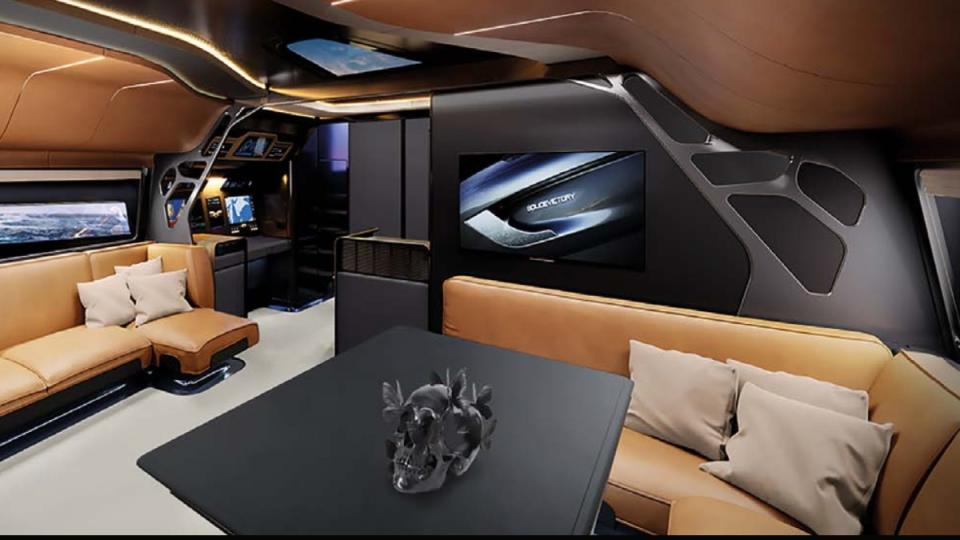 Yacht Bolide 80 Main Salon.