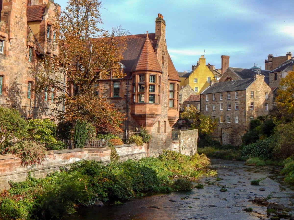 Rest your head at one of these hotels after a day of roaming Scotland  (Clark Van Der Beken)