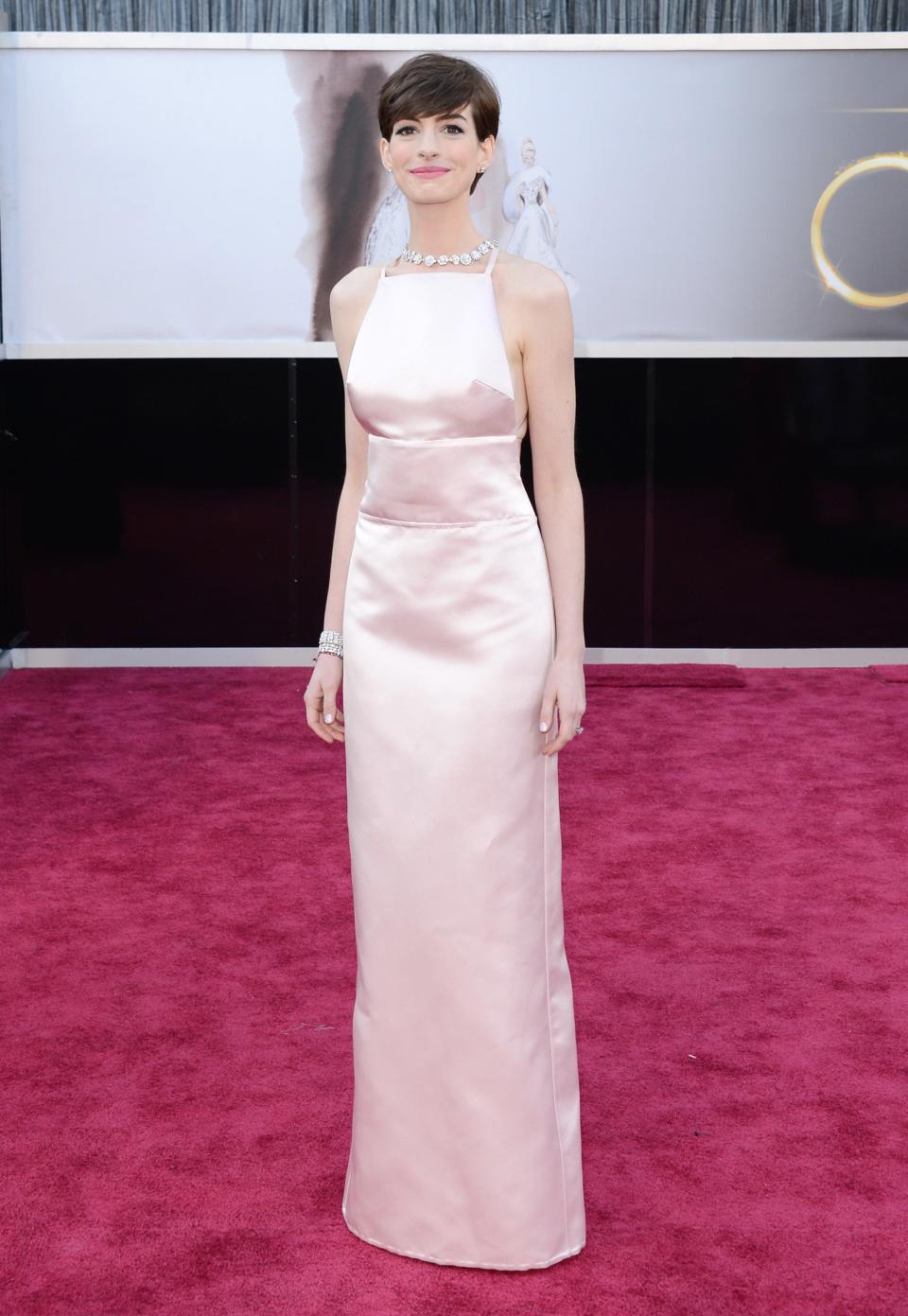 Anne Hathaway in her last-minute outfit in 2013Getty