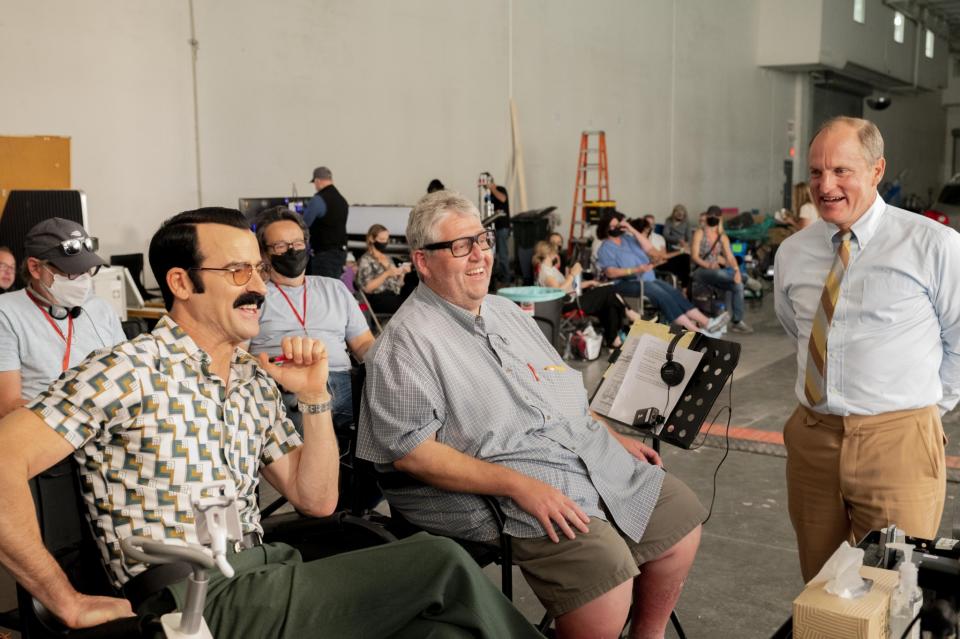 Justin Theroux, David Mandel and Woody Harrelson on the set of HBO's 