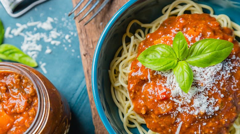 spaghetti with marinara meat sauce