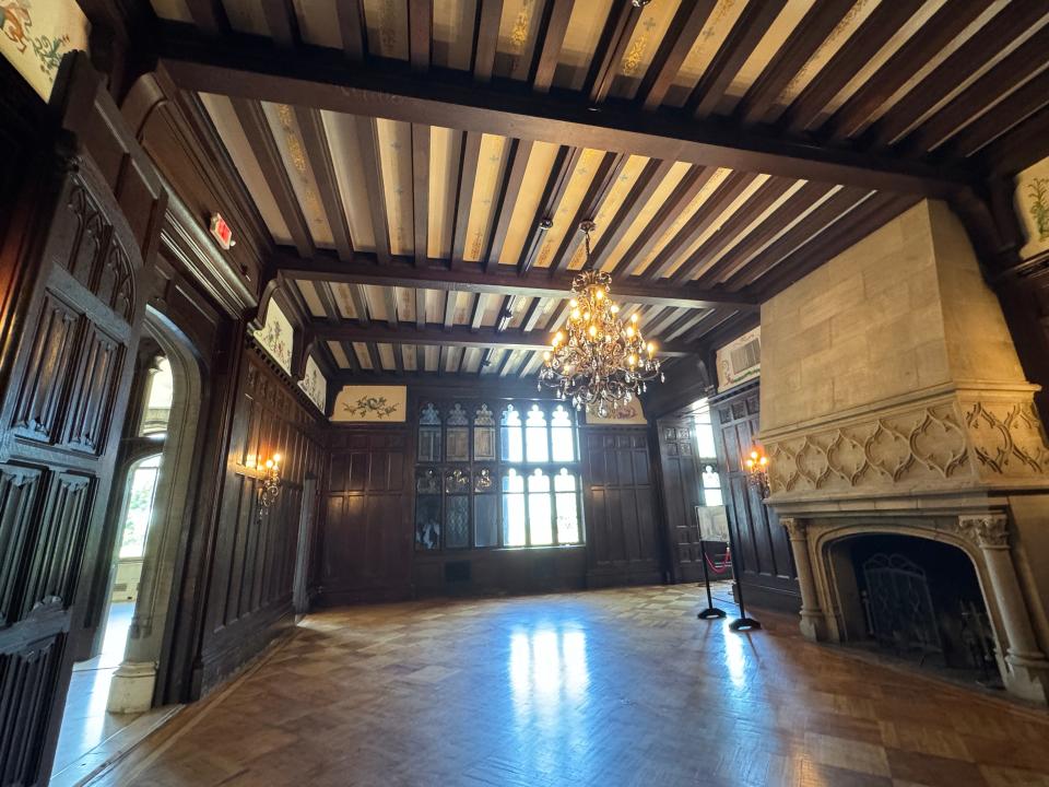 dining room at hempstead house