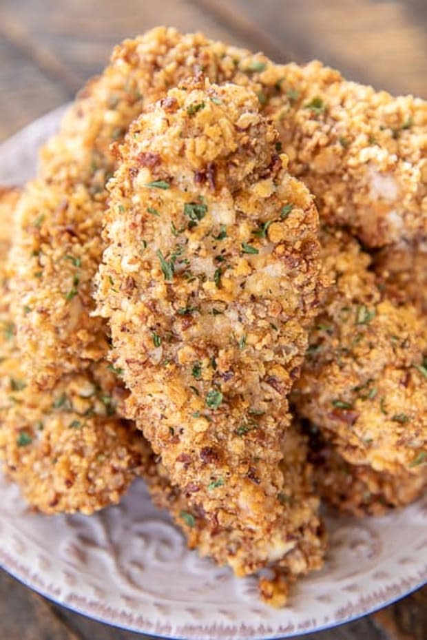 <p><a href="https://www.plainchicken.com/air-fryer-pecan-chicken-tenders/" rel="nofollow noopener" target="_blank" data-ylk="slk:Plain Chicken;elm:context_link;itc:0;sec:content-canvas" class="link ">Plain Chicken</a></p>