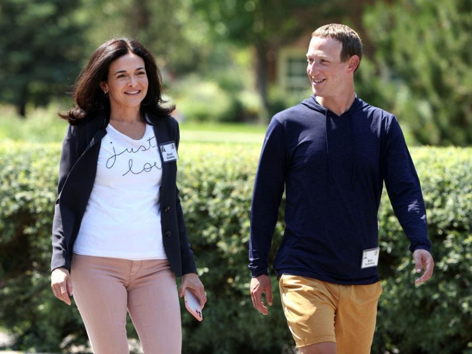 sheryl sandberg mark zuckerberg facebook