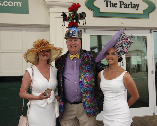 Tom Brady Kentucky Derby outfit, other celebrities at Churchill Downs