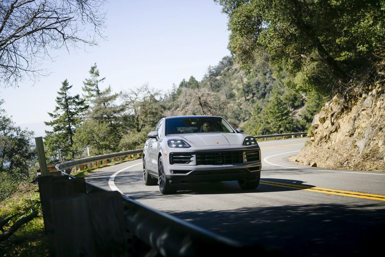 2025 porsche cayenne s coupe