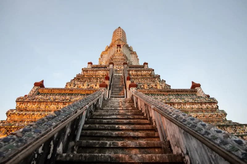 Bangkok Wat Pho & Wat Arun Walking Tour. (Photo: Klook SG)