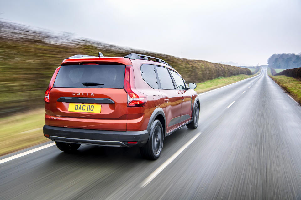 From launch, the Jogger comes with with a turbocharged 1.0-litre petrol engine, though a hybrid will launch in 2023. (Dacia)