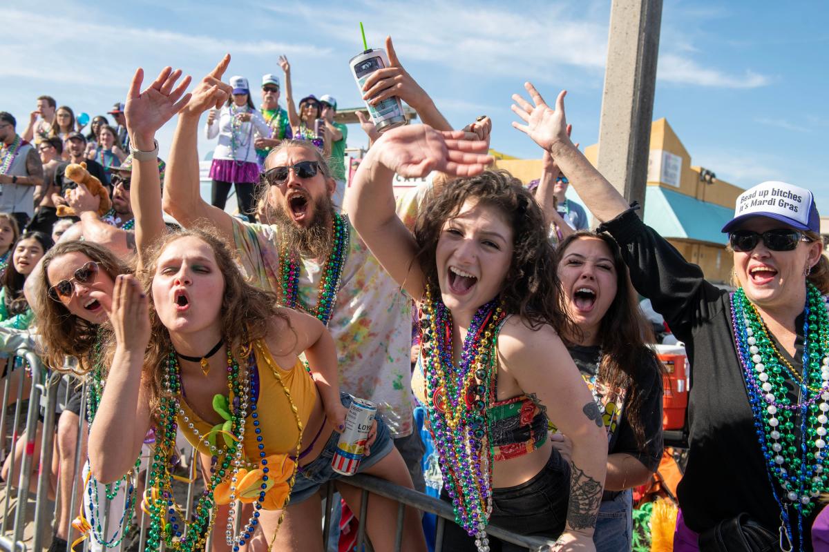 Heres Everything You Missed From Mardi Gras 2023 In Pensacola 