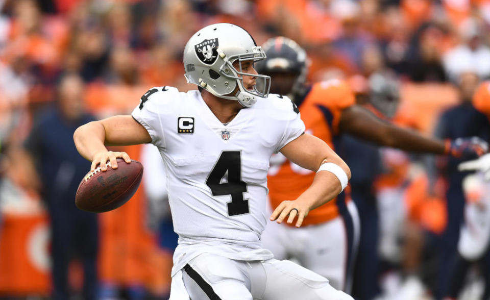 Raiders QB Derek Carr