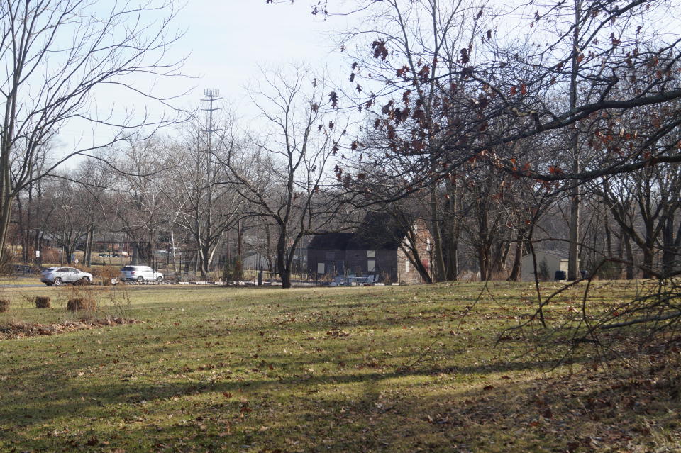 The local Rotary club is leasing 1 acre surrounding the Frazee House from Scotch Plains Township, which currently controls the other 5 acres. (Photo: Michael Walsh/Yahoo News)
