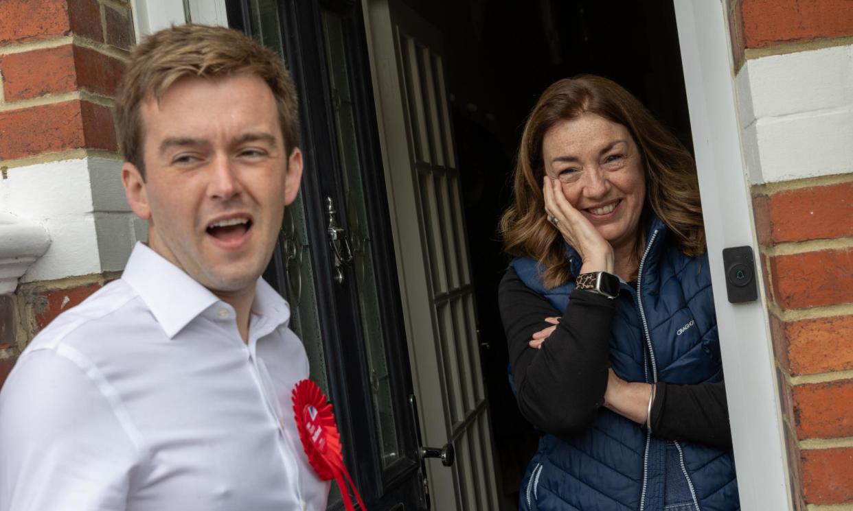 <span>The Labour candidate for Shoreham, Tom Rutland talking to Wendy Aldrich, a constituent, last week.</span><span>Photograph: Andy Hall/The Observer</span>