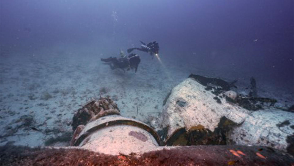  Here we see divers at the wreck of an American B-24 Liberator bomber that crashed into the sea near Malta in May 1943. 