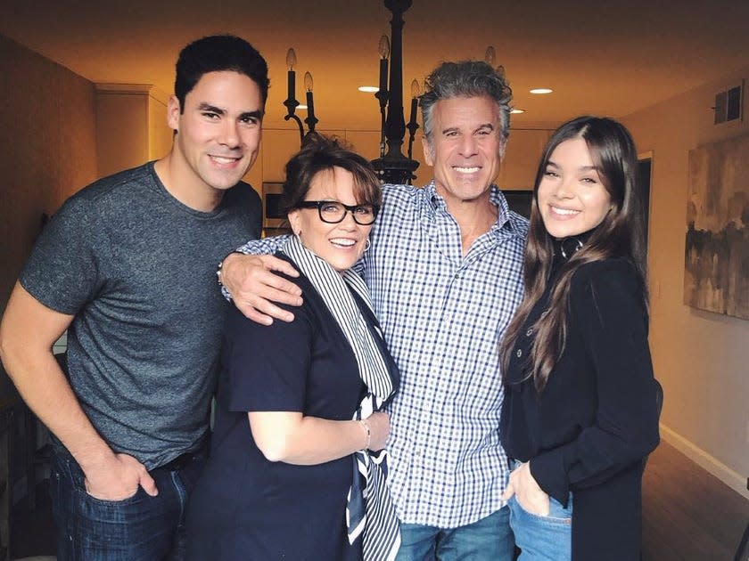 hailee steinfeld family