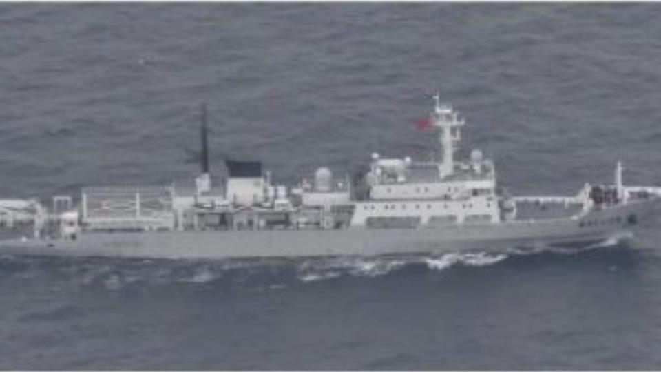 中國海軍測量艦頻現跡台灣東部　軍事專家示警「恐是發射導彈的訊號」【圖 / 菱傳媒】