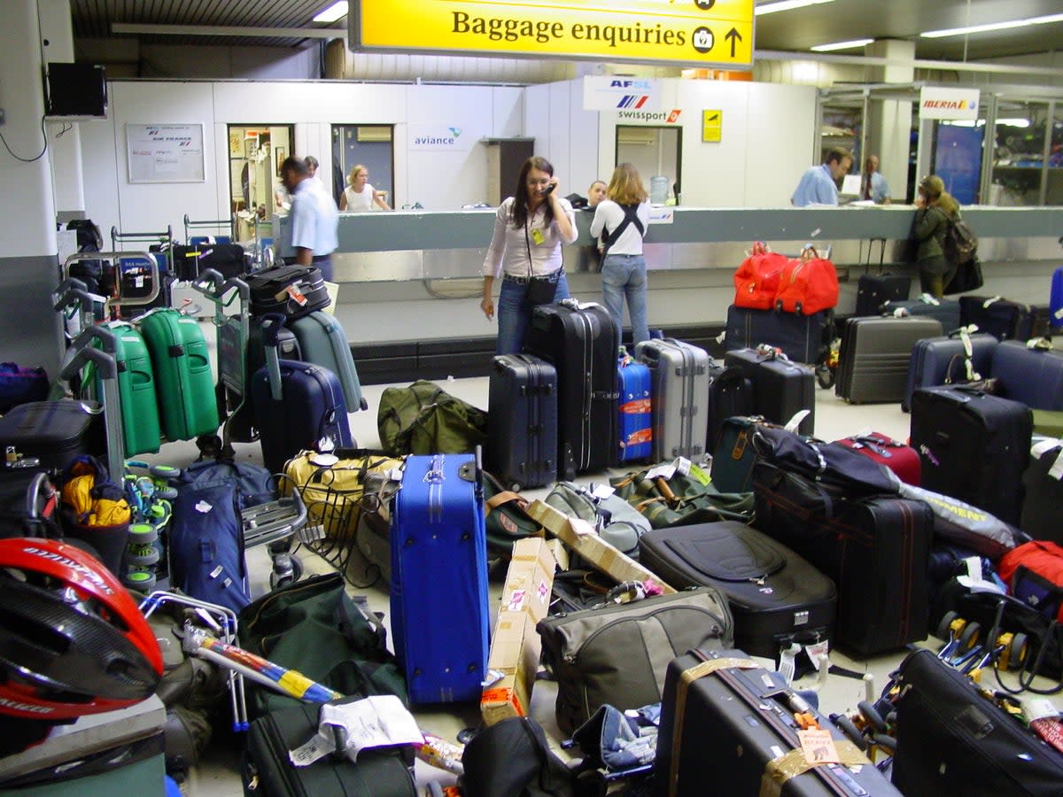 Case studies: Baggage at Heathrow airport – 100,000 bags go missing worldwide  each day (Simon Calder)