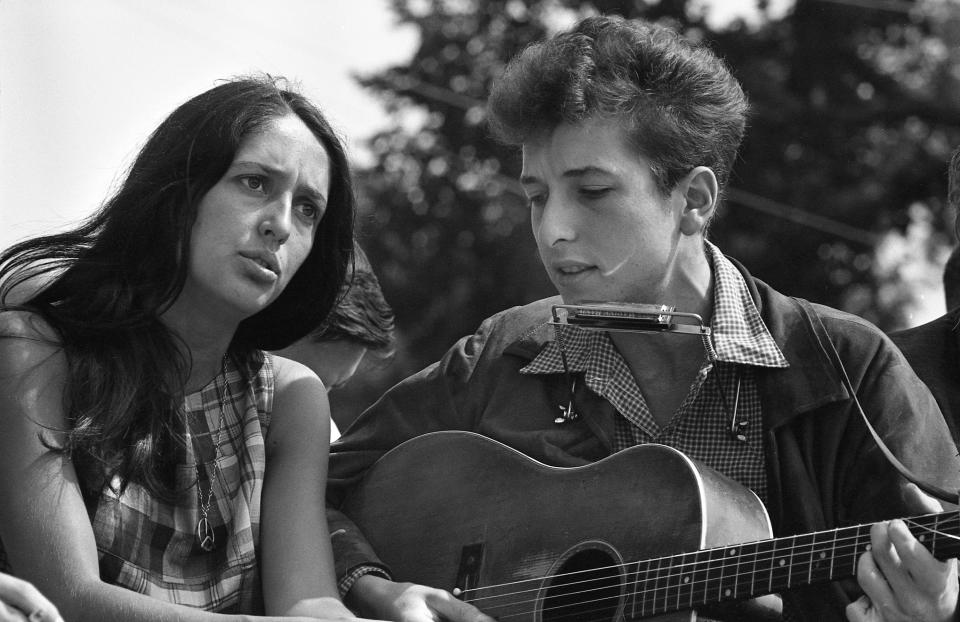 Singers Joan Baez and Bob Dylan performing in Washington DC during the March on Washington civil rights rally, Aug. 28, 1963.