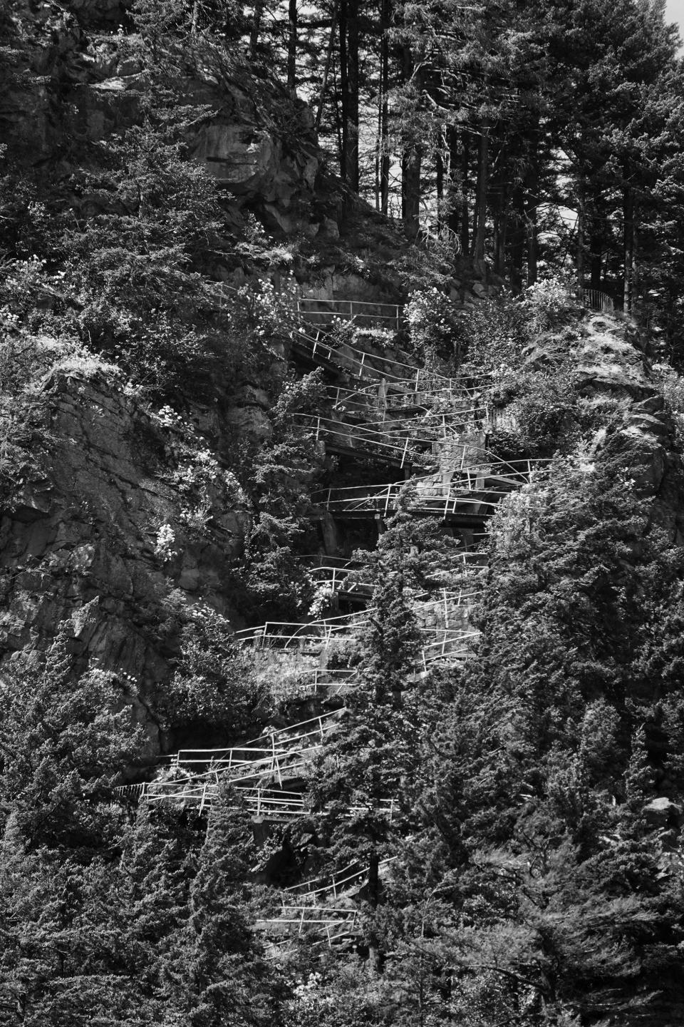 Switchbacks on the face of Beacon Rock. / Credit: From "A Tattoo On My Brain"