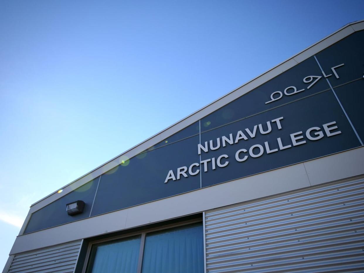 Some Nunavut MLAs had questions on Tuesday for the minister responsible for Nunavut Arctic College. (RADIO-CANADA / MATISSE HARVEY - image credit)