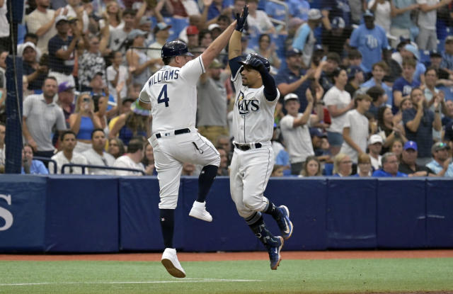 Eovaldi's 9th win leads Rangers to 8-4 victory