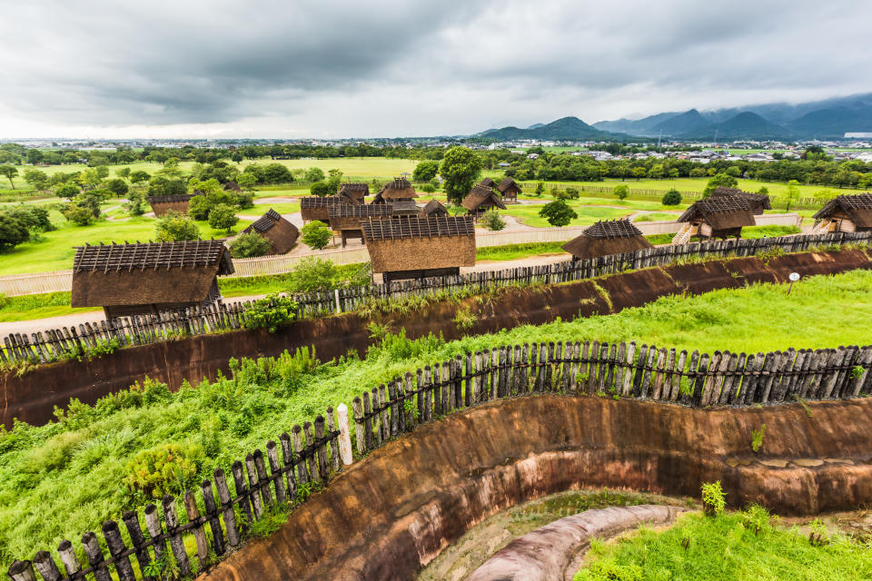 Traditional Japanese town in Yoshinogari Historical Park. (Photo: Getty Images)