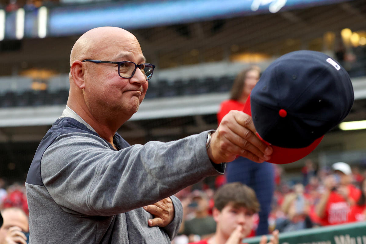 Guardians manager Terry Francona agrees to return in 2023 - ESPN