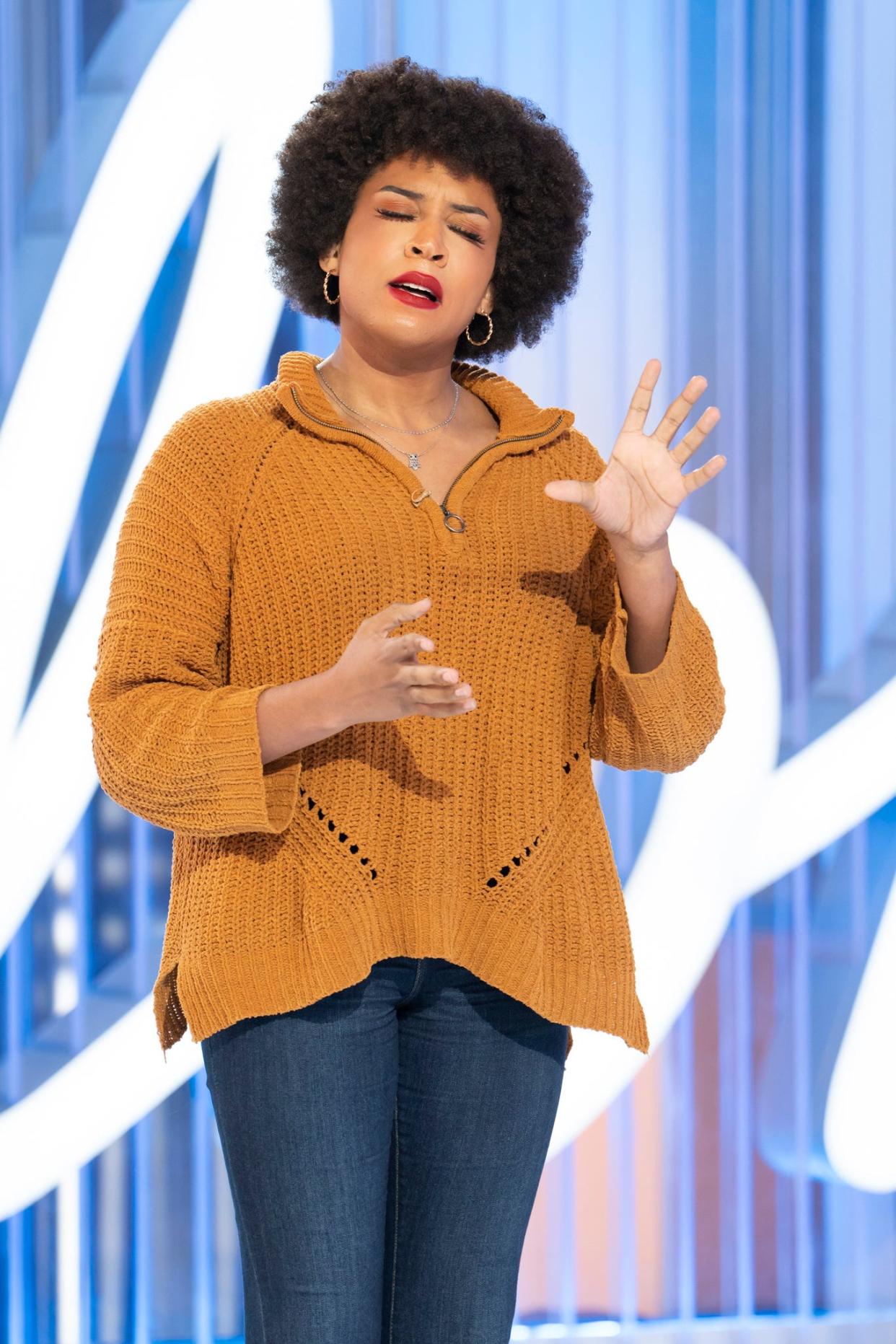 Amari Scott Keys, a waitress at Wings and Rings in Richmond, appeared on the March 17 episode of season 22 of American Idol.