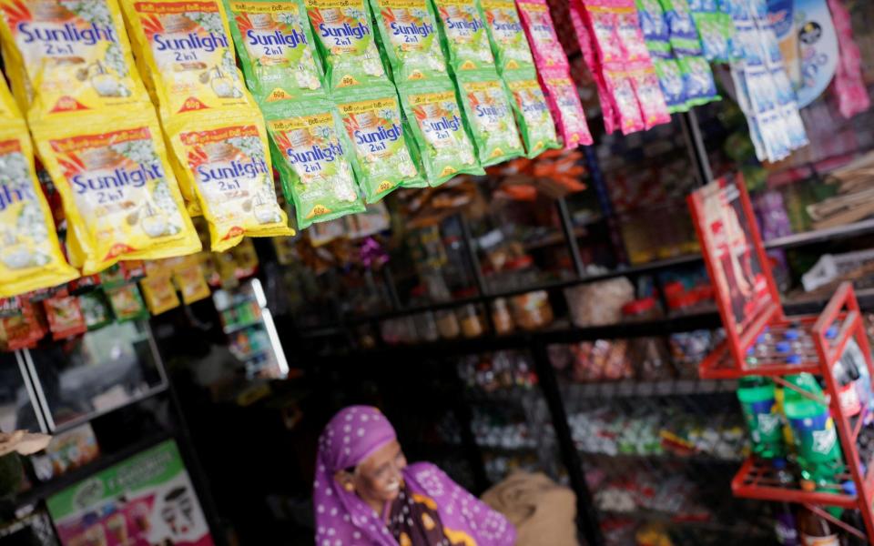 Plastic sachets of Unilever's Sunlight laundry detergent on sale in Sri Lanka - REUTERS/Dinuka Liyanawatte