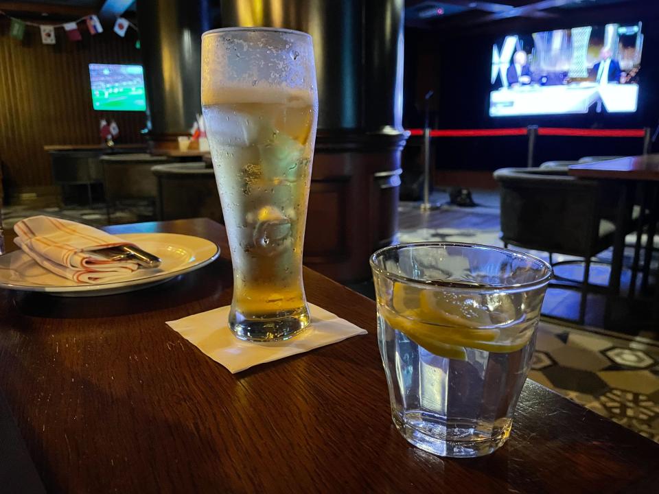 A draft beer at The Mulberry Tavern in Doha, Qatar, will run you about $15. The ice is free. (Photo by Henry Bushnell/Yahoo Sports)