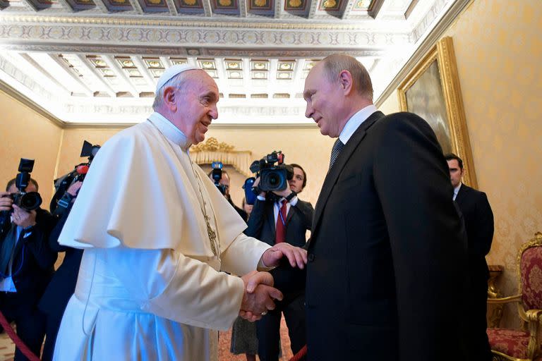 Este es el tercer encuentro que protagonizarán el jefe del Kremlin; Vladimir Putin, y el líder de la Iglesia católica, el Papa Francisco