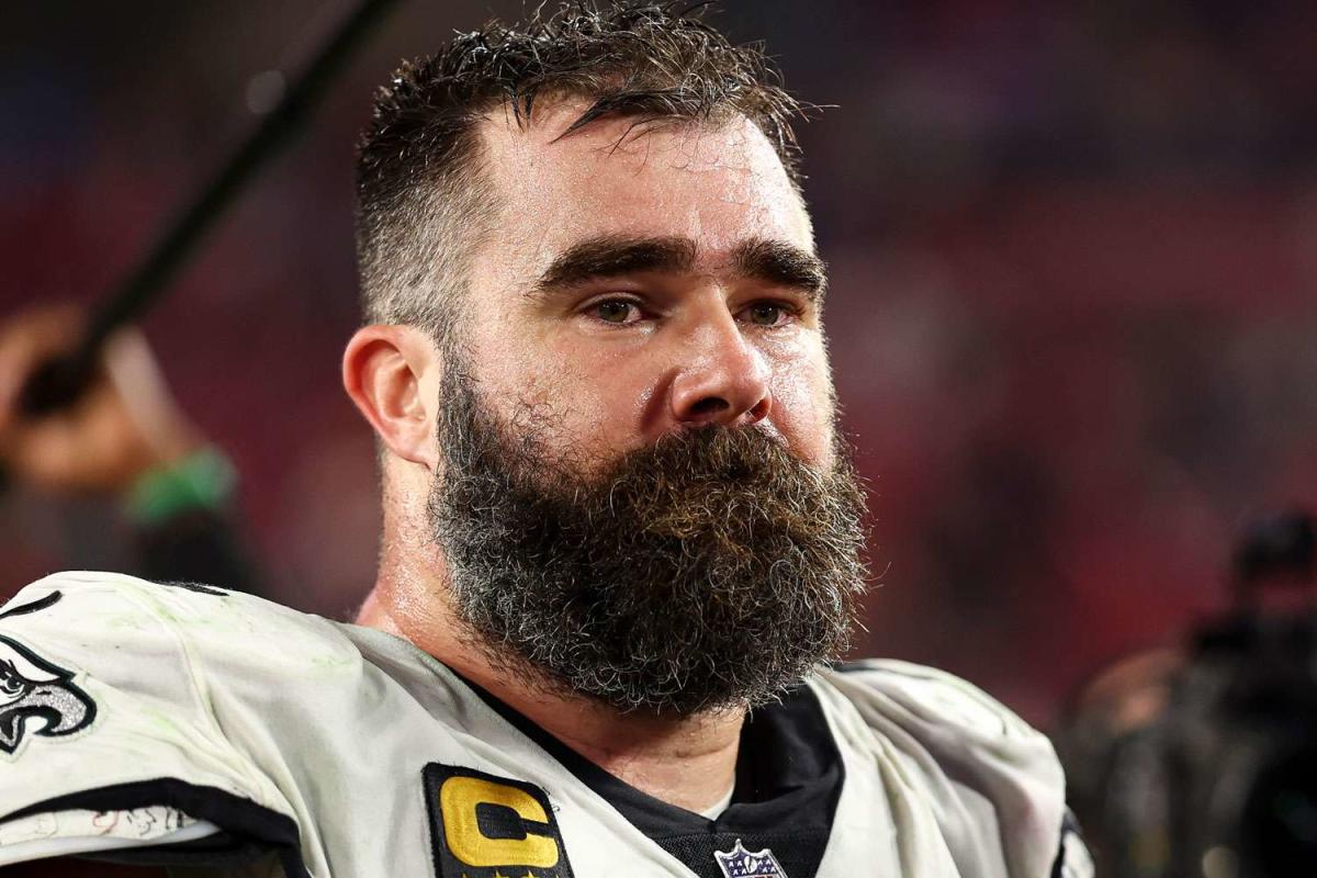 Jason Kelce Retires, Philadelphia Eagles React: 'Forever A Special Place in  My Heart' - Sports Illustrated Philadelphia Eagles News, Analysis and More