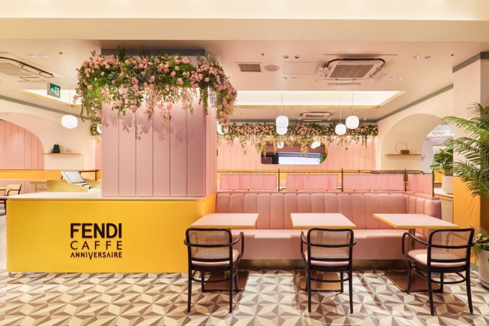 FENDI CAFFE by ANNIVERSAIRE