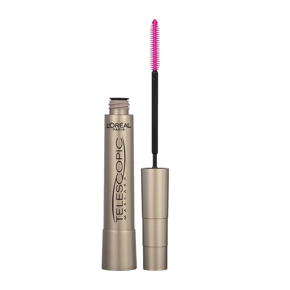 13 Best Mascaras for Short Lashes According to MUAs 2024