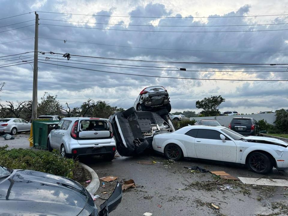 Un tornado tocó tierra en Palm Beach el sábado 29 de agosto de 2023.