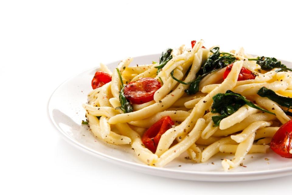 Penne with Spinach, Shrimp, Tomatoes and Basil