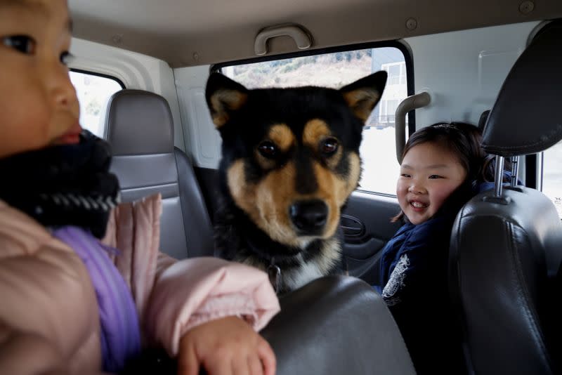 The Wider Image: The last children on South Korea's ageing island