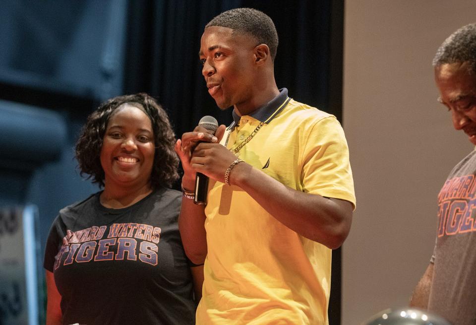 Kathleen High School signing day - Corion Abram signs with Edward Waters University football in Lakeland Fl. Wednesday February 7,2024.
Ernst Peters/The Ledger