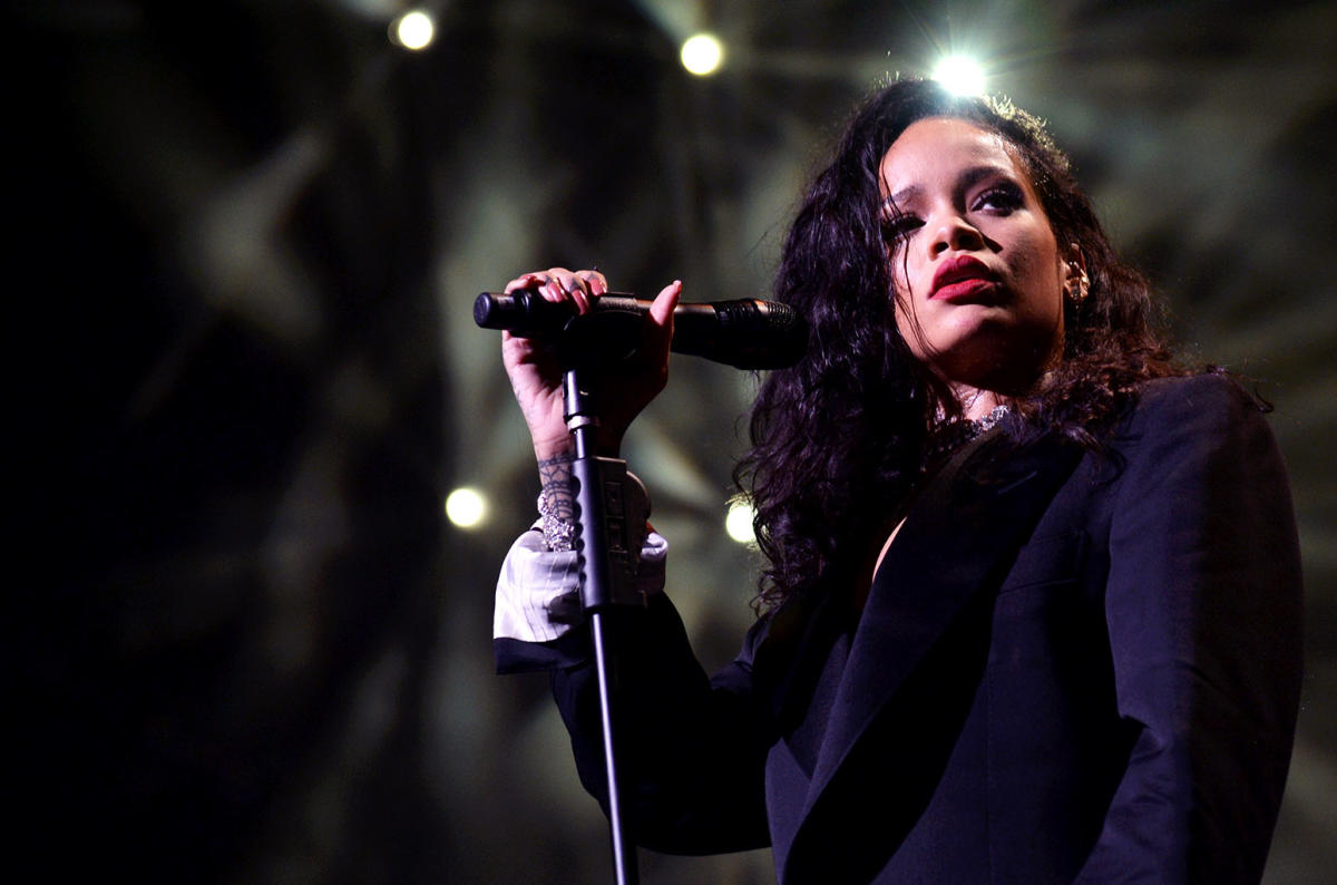 Rihanna's Long-Awaited Super Bowl 2023 Halftime Show Did Not Shine