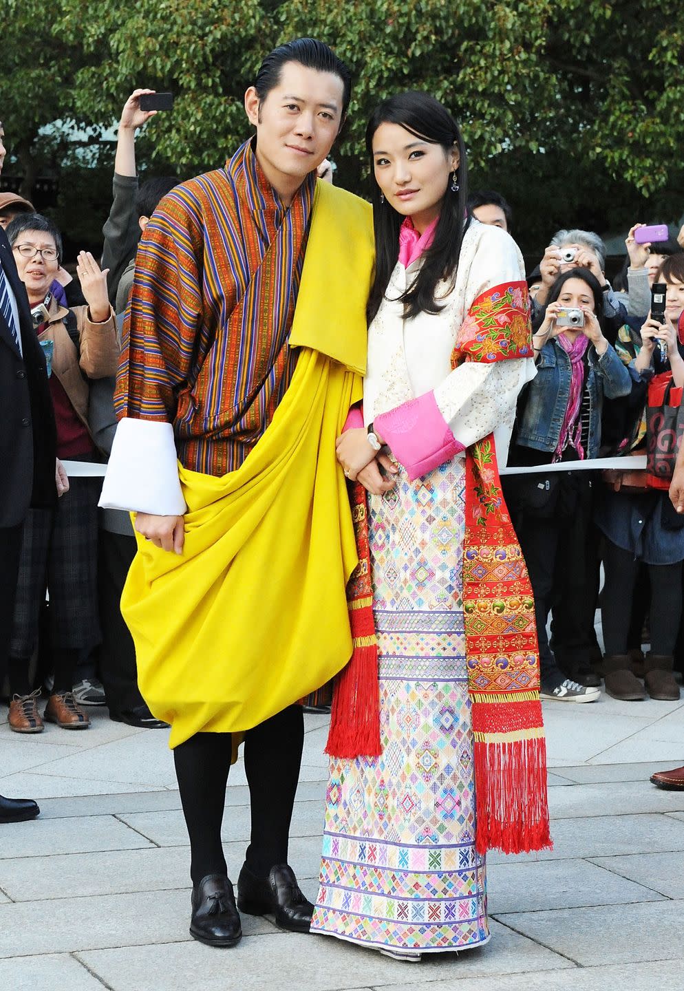 king and queen of bhutan visit japan