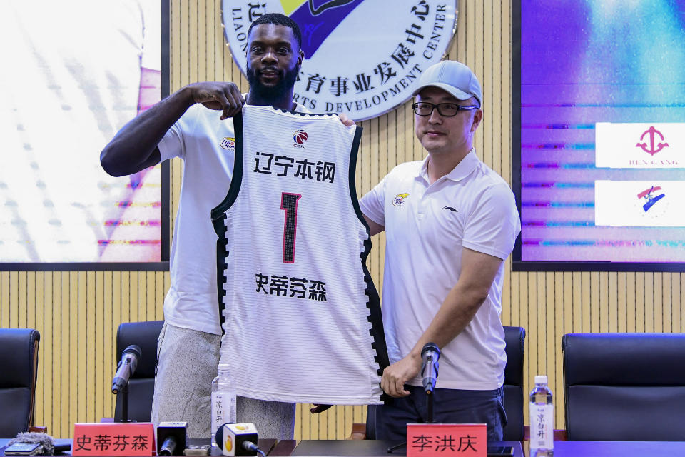 Lance Stephenson, Liaoning Flying Leopards