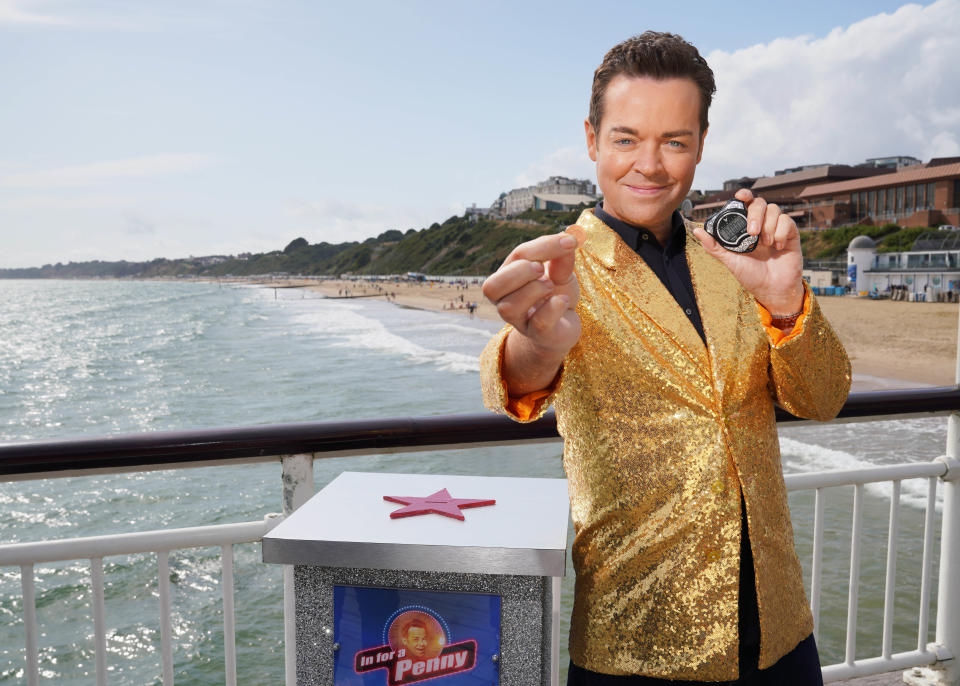 Stephen Mulhern presents In For A Penny. (ITV)