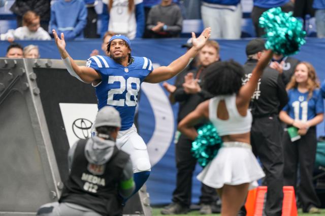 Colts Fans, Media React to Tough Home Opener After 2 Road Games