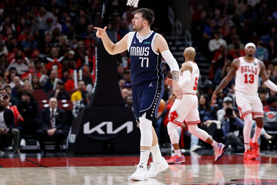 達拉斯獨行俠球星東契奇（Luka Doncic）連7戰「20分大三元」，比肩「大O」羅伯森（Oscar Robertson）、「籃球之神」喬丹（Michael Jordan）。路透社