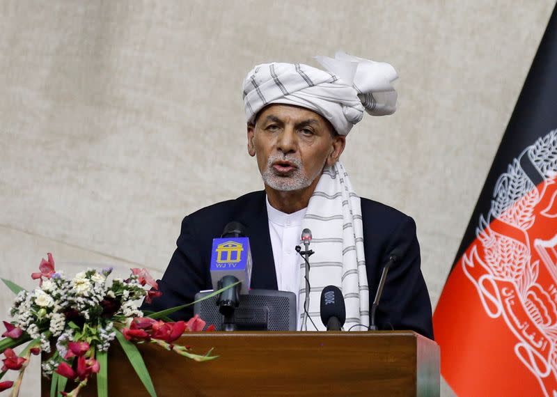 Afghan President Ashraf Ghani speaks at the parliament in Kabul