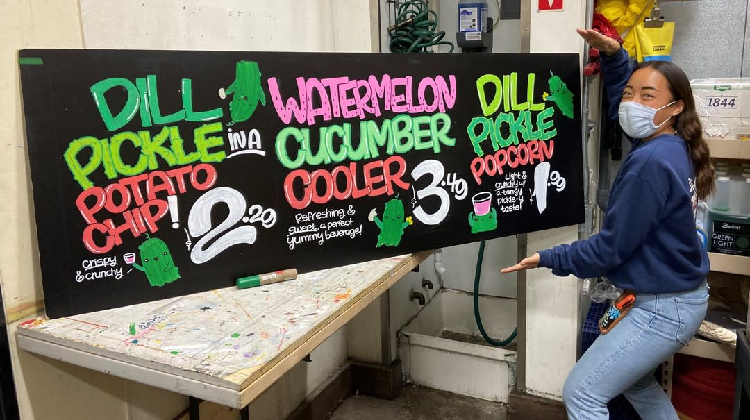 sign artist at trader joes 