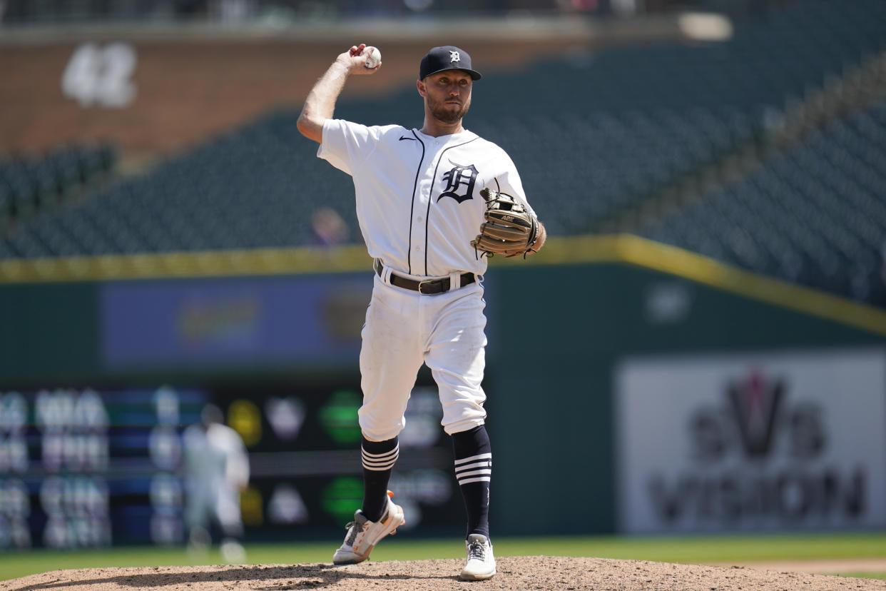 Detroit Tigers' Kody Clemens pitches against the Chicago White Sox in the eighth inning of a baseball game in Detroit, Wednesday, June 15, 2022. (AP Photo/Paul Sancya)